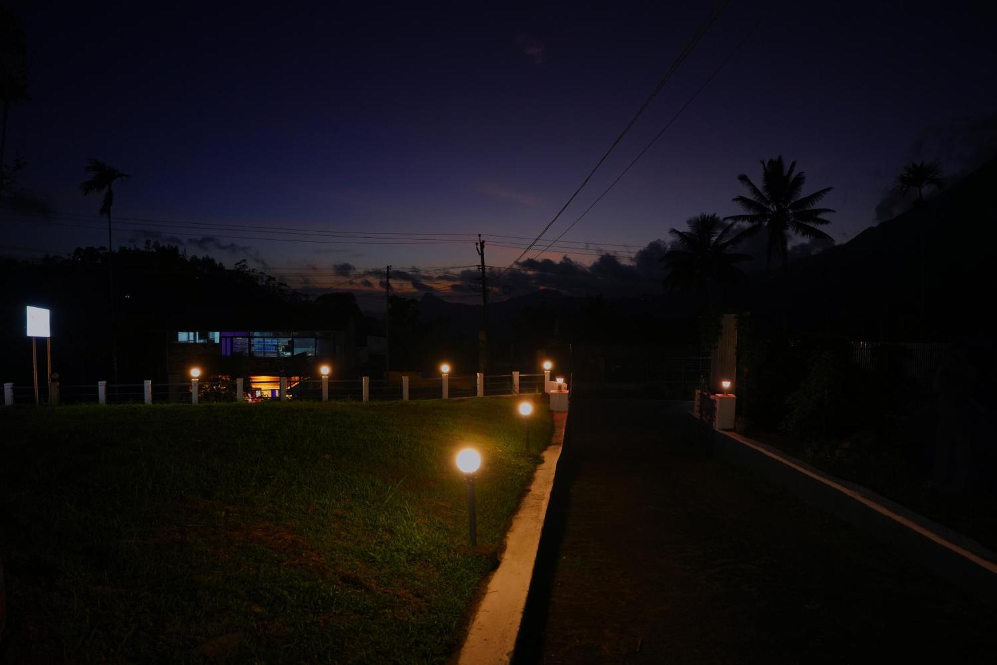 Munnar Suncity Bagian luar foto